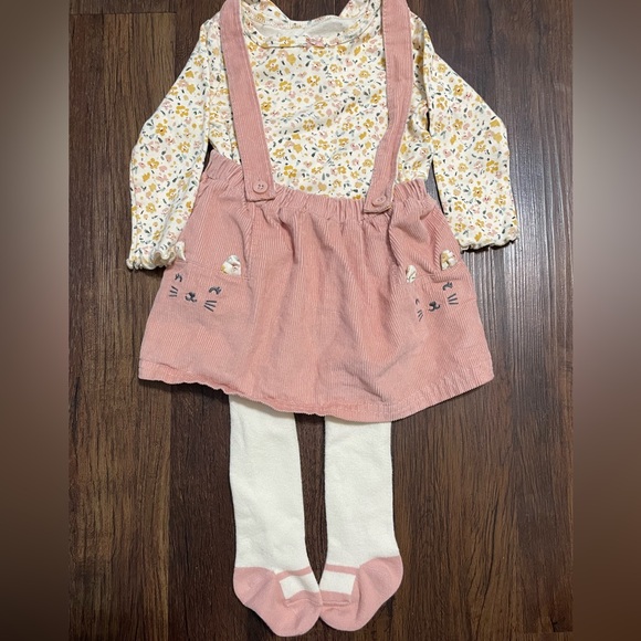 Carter's Other - NWOT 9M Carter’s 3 piece floral bodysuit and jumper